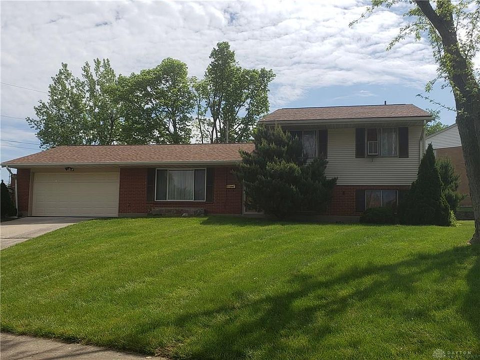 1st image of 608 N Bayberry Dr