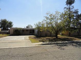 1806 Dewey Ln, Alamogordo, NM 88310