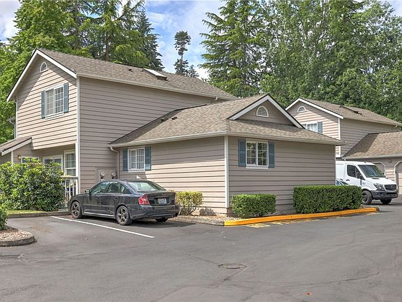2nd image of 7121 NE 171st Ln