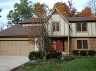 884 Cordero Ln, Columbus, OH