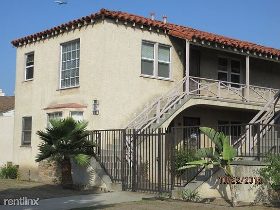 2nd image of 1016 S Inglewood Ave