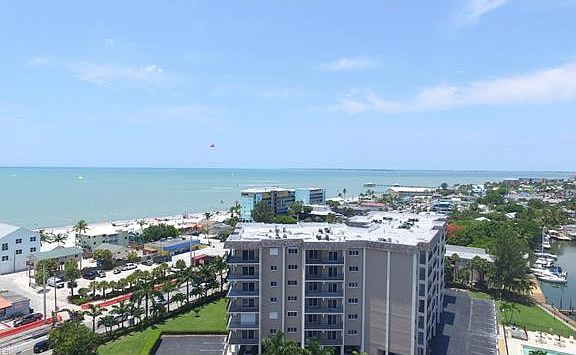 2nd image of 1511 Estero Blvd APT 502