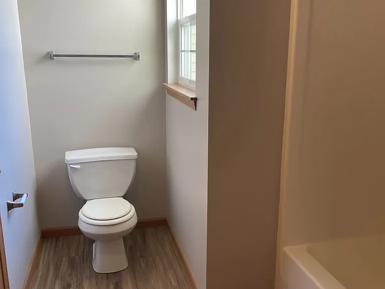 3368 Edison Dr — Photo 7