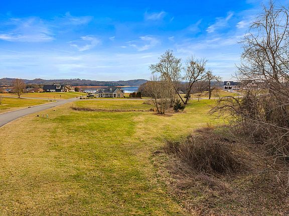 5th image of 9019 Paradise View Dr