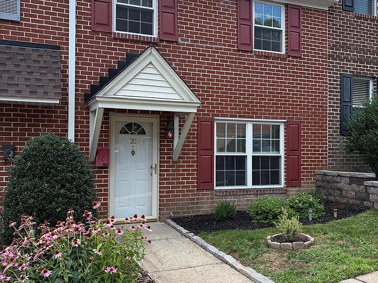 20 Constitution Ave — Photo 28