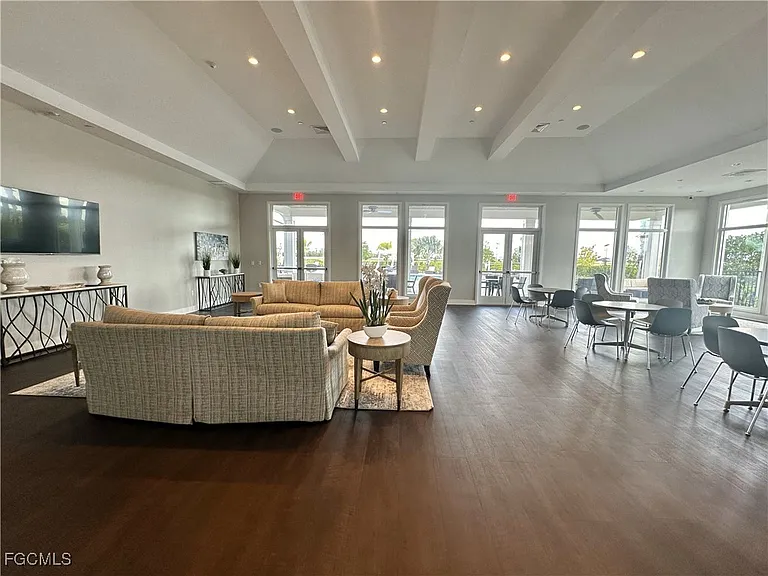 1401 Remington Trace Dr — Photo 31
