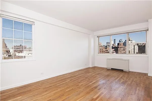 Rented by Platinvm Property Group New York | media 7