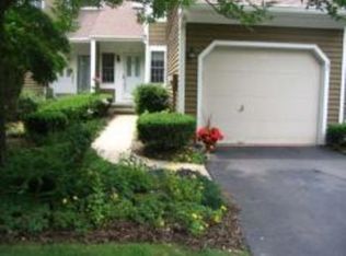 21 Stone Edge Rd, Bedminster, NJ 07921