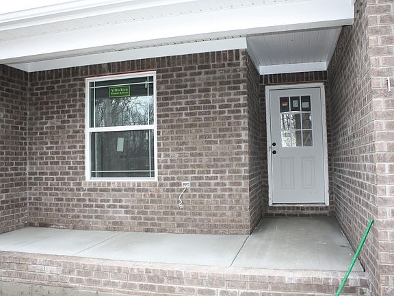 3rd image of 107 Clara Dr