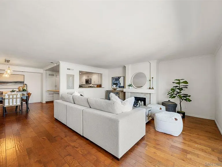 36 Montego Ct — Photo 5