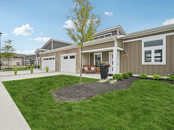 3rd image of 4500 Dogwood Cir E #4487ML