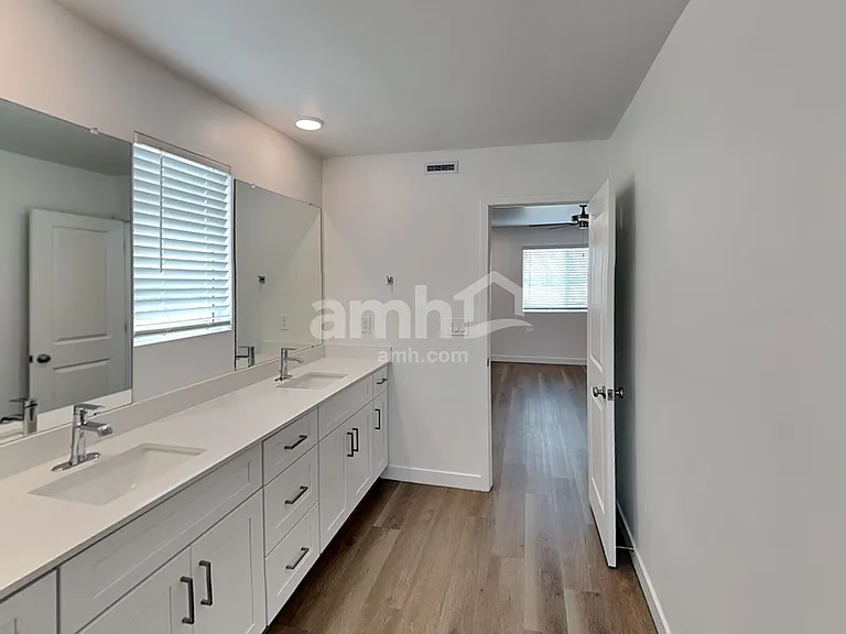 6975 N 125th Dr — Photo 12