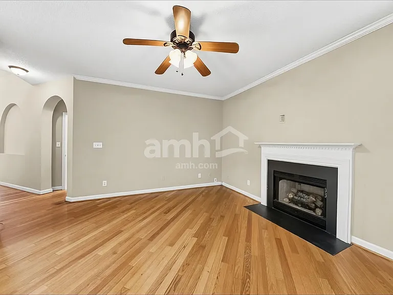 3520 Huntingridge Dr — Photo 8