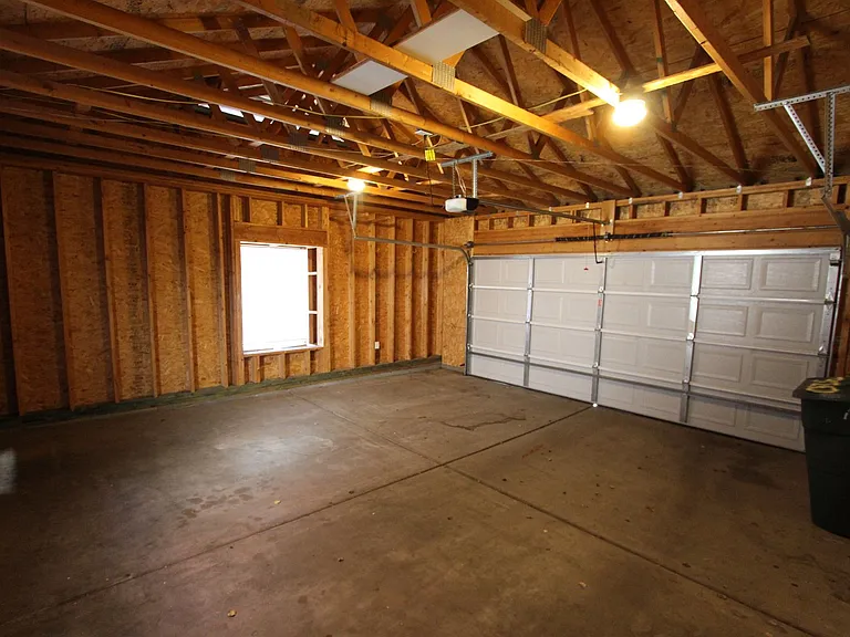 3250 S Litzler Dr — Photo 31