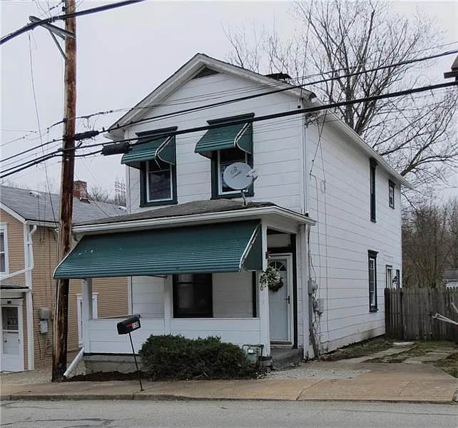 150 Mill St photo 1