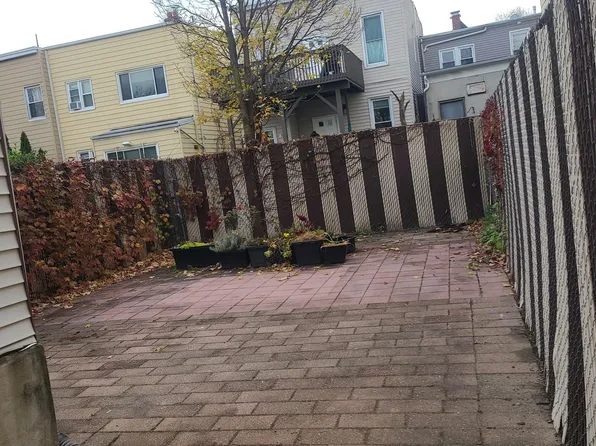 99 Booraem Avenue image 13 of 13