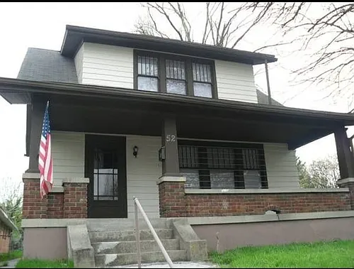 52 Fernwood Ave Photo 1