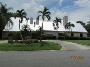 9 Quail Run Ln, Sewalls Pt, FL 34996