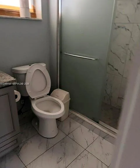 901 NE 14th Ave #305 — Photo 3