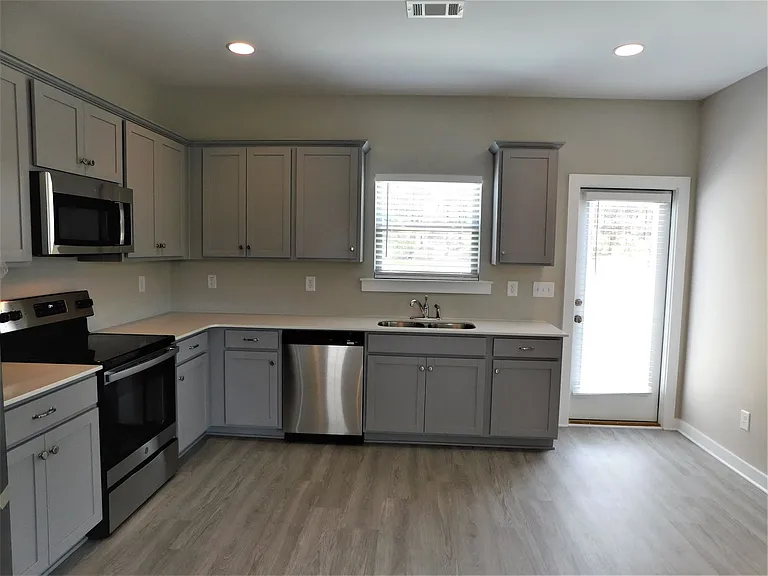 15537 Crimson Ridge Cir — Photo 7