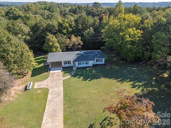 4th image of 281 Jack McKinney Rd