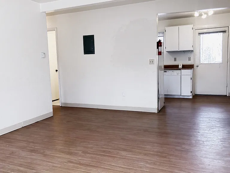 1011 W 76th Ave — Photo 26
