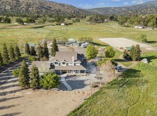 15194 Oak Creek Rd, Prather, CA 93651