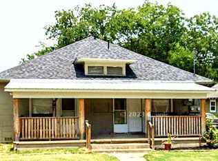 418 Stroud St #418, Denton, TX 76201