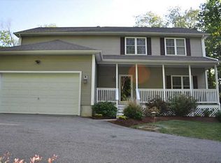 63 Pleasant View Ave, Smithfield, RI 02828