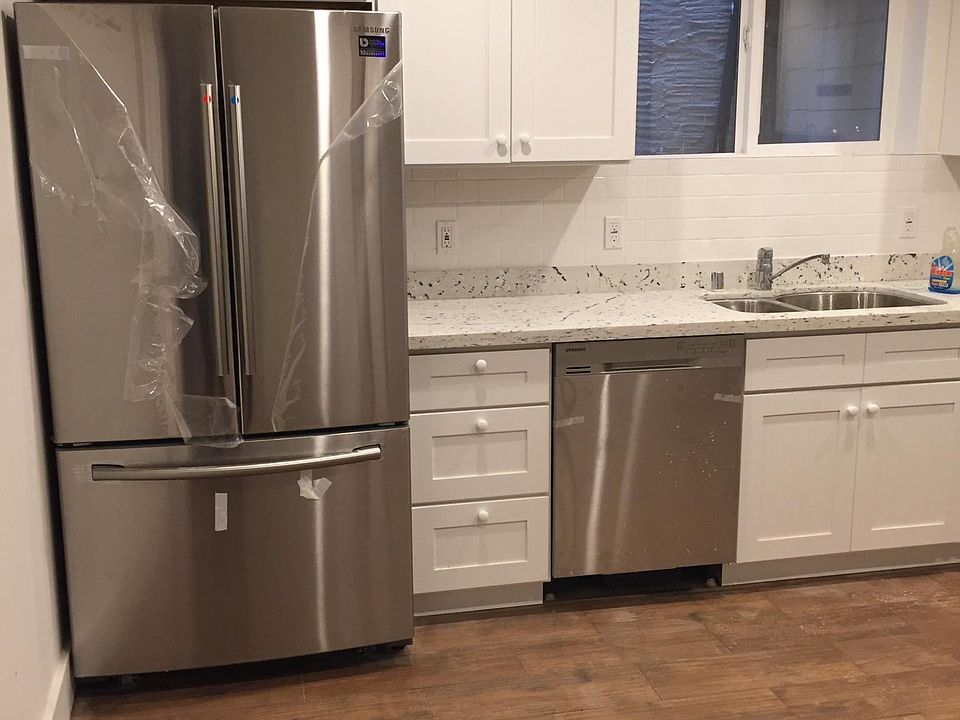 1st image of 120 Chester Ave #B