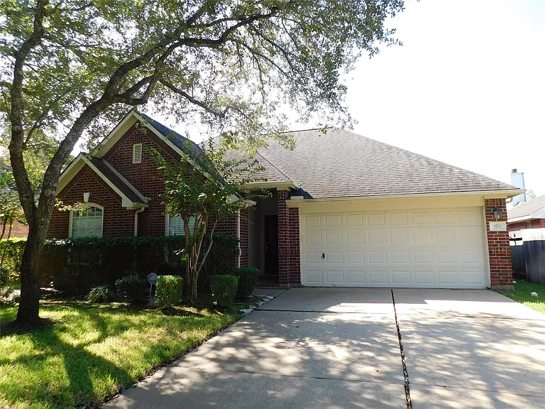 3702 Heritage Colony Dr — Photo 45