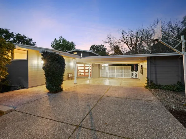 733 Alvarado Ct, Stanford, CA 94305