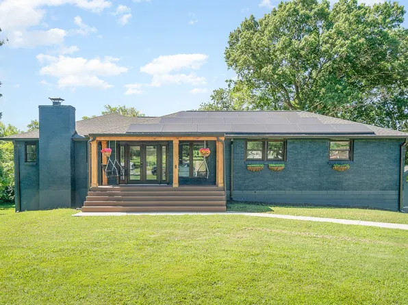 1017 N Graycroft Ave, Madison, TN 37115