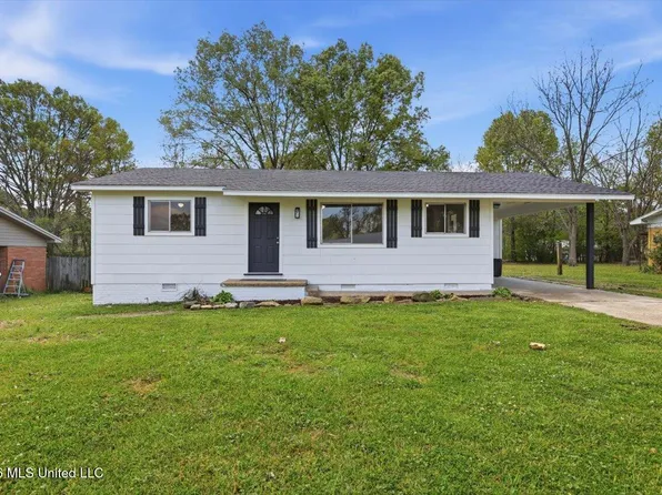 114 Shivers St, Pelahatchie, MS 39145