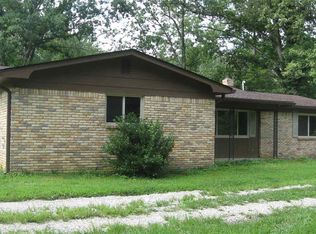 1136 Woodsferry Rd, Bedford, IN 47421