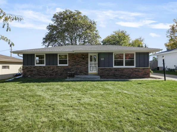 137 Perry AVENUE, Racine, WI 53406