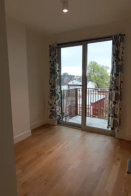 Rented by Rennit Inc. | media 4