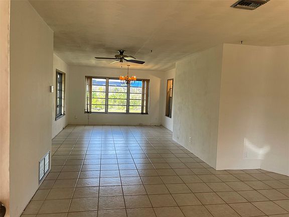 3rd image of 3471 SW 15 Court