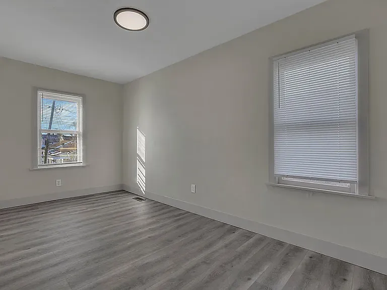 807 E Deshler Ave #807 — Photo 17