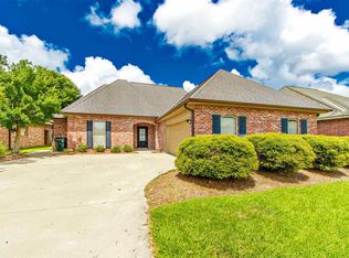 111 Bryce Ln, Houma, LA 70360