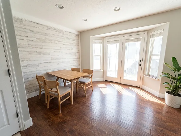 3225 W Davencourt Cir — Photo 5