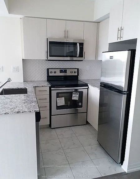 741 Sheppard Ave W #614 — Photo 1