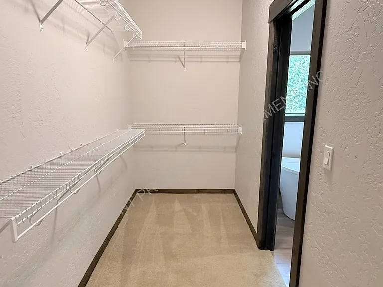 1317 Prominence Ct — Photo 38