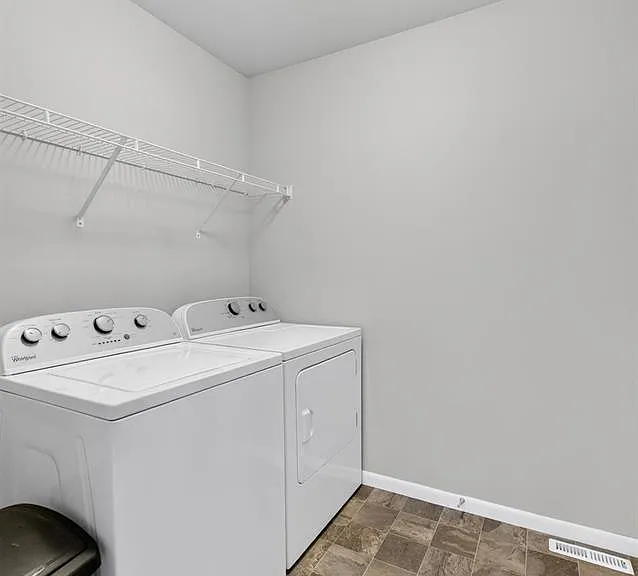 208 Sugar Maple Ln — Photo 14