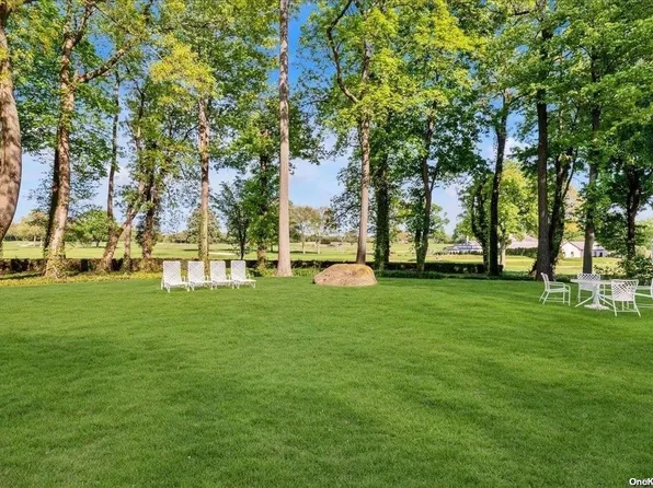 7 Tudor Lane, Sands Point, NY 11050