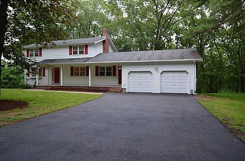 1st image of 24 Ducarl Dr