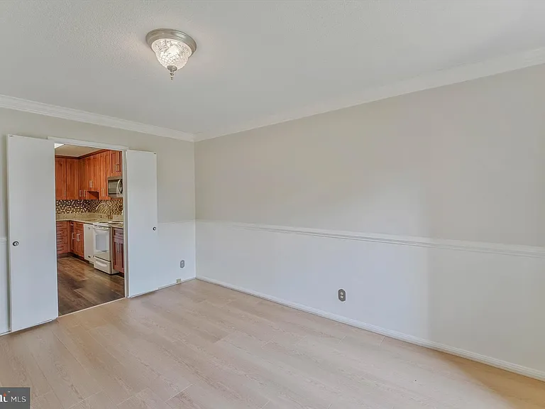 8360 Greensboro Dr #208 — Photo 18