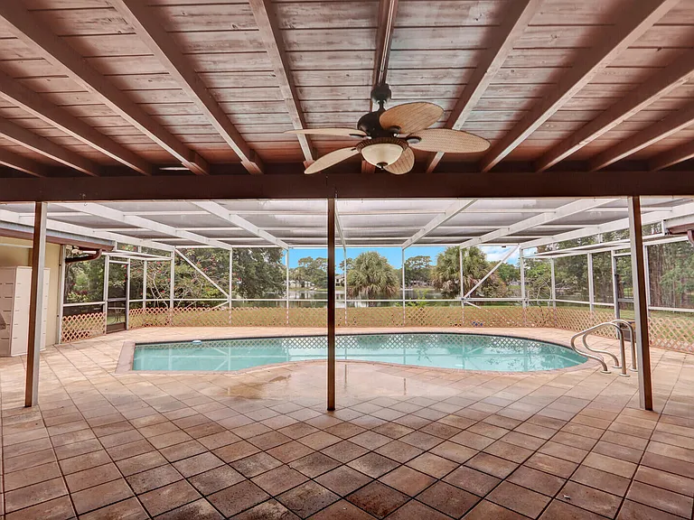 4529 Square Lake Dr — Photo 40