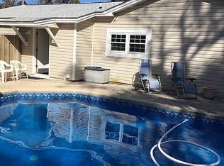 157 Cherry Ln, Brunswick, GA 31523