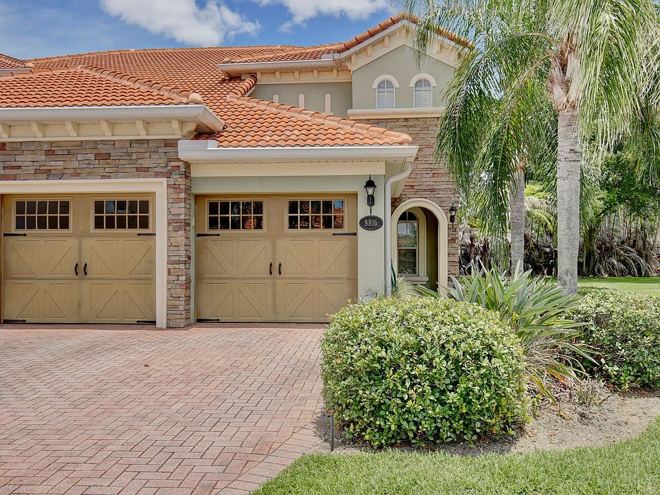 1st image of 8816 Della Scala Cir